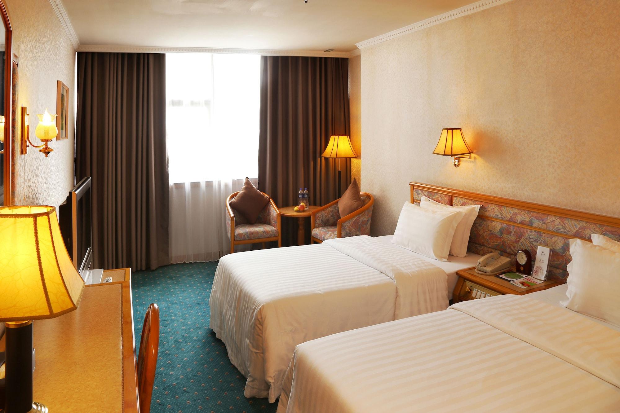 Golden City Hotel Фошан Екстериор снимка